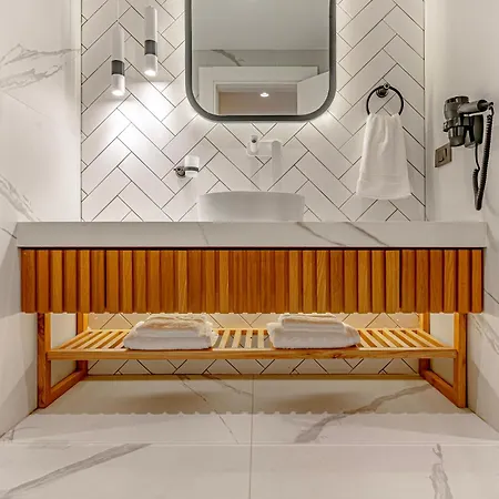 Hotel Dulcet